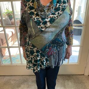 Tunic top with texture and style